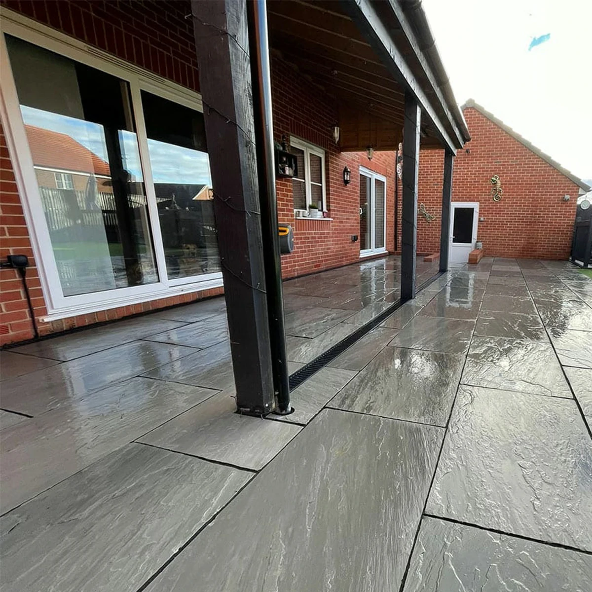 Kandla Grey Indian Sandstone Paving Slabs - Tumbled - 600x600 - 22mm